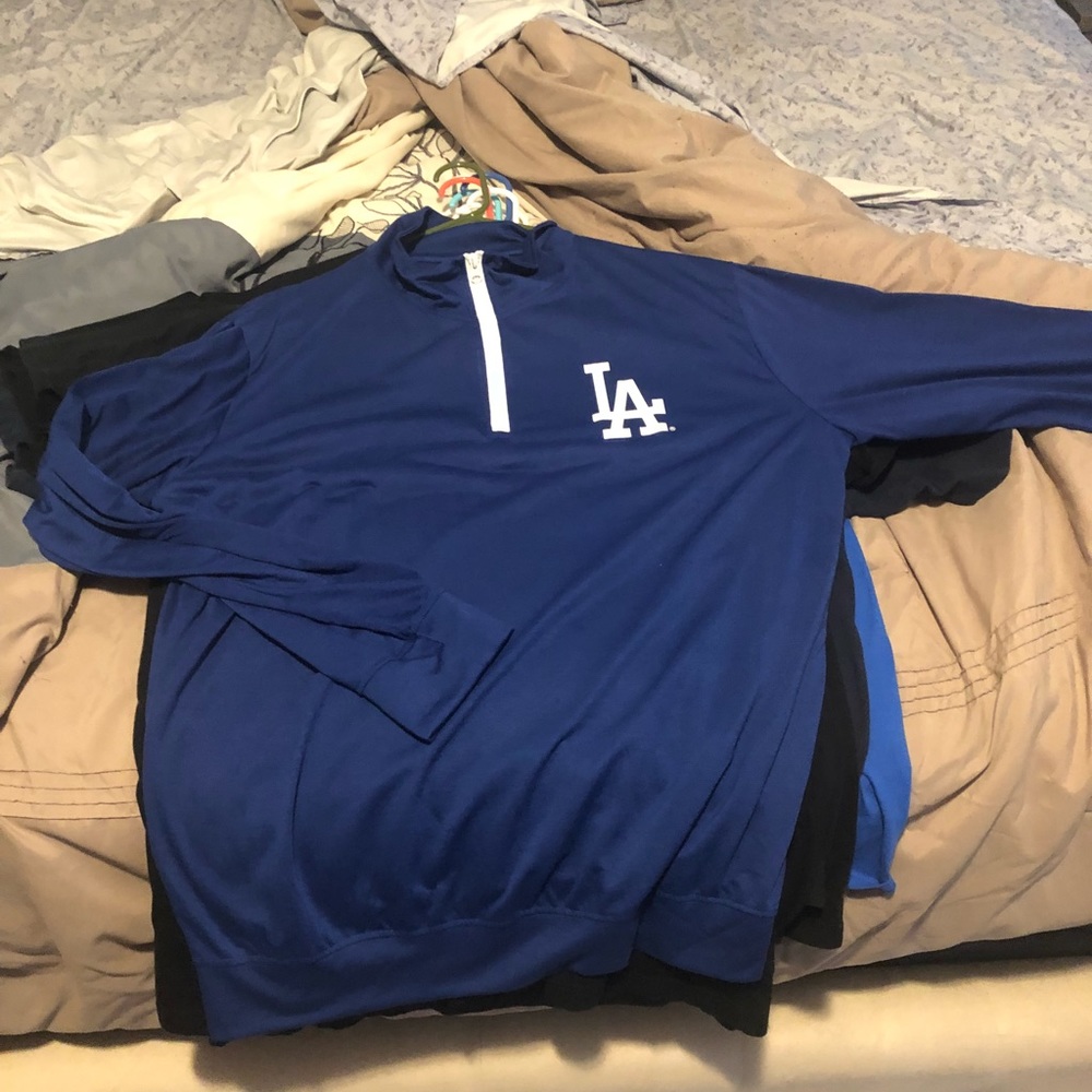LA dodgers 1/4 zip tee